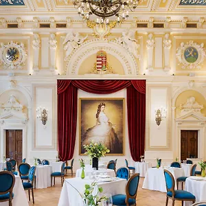 Aurea Ana Palace By Eurostars Company ホテル