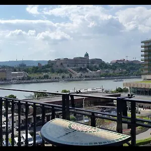 Apartman Jackquaters